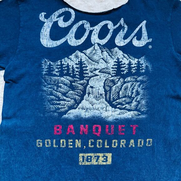 Coors Banquet Beer Golden Colorado Since 1873 Navy Blue Cotton T-Shirt Sz Small - Picture 2 of 4